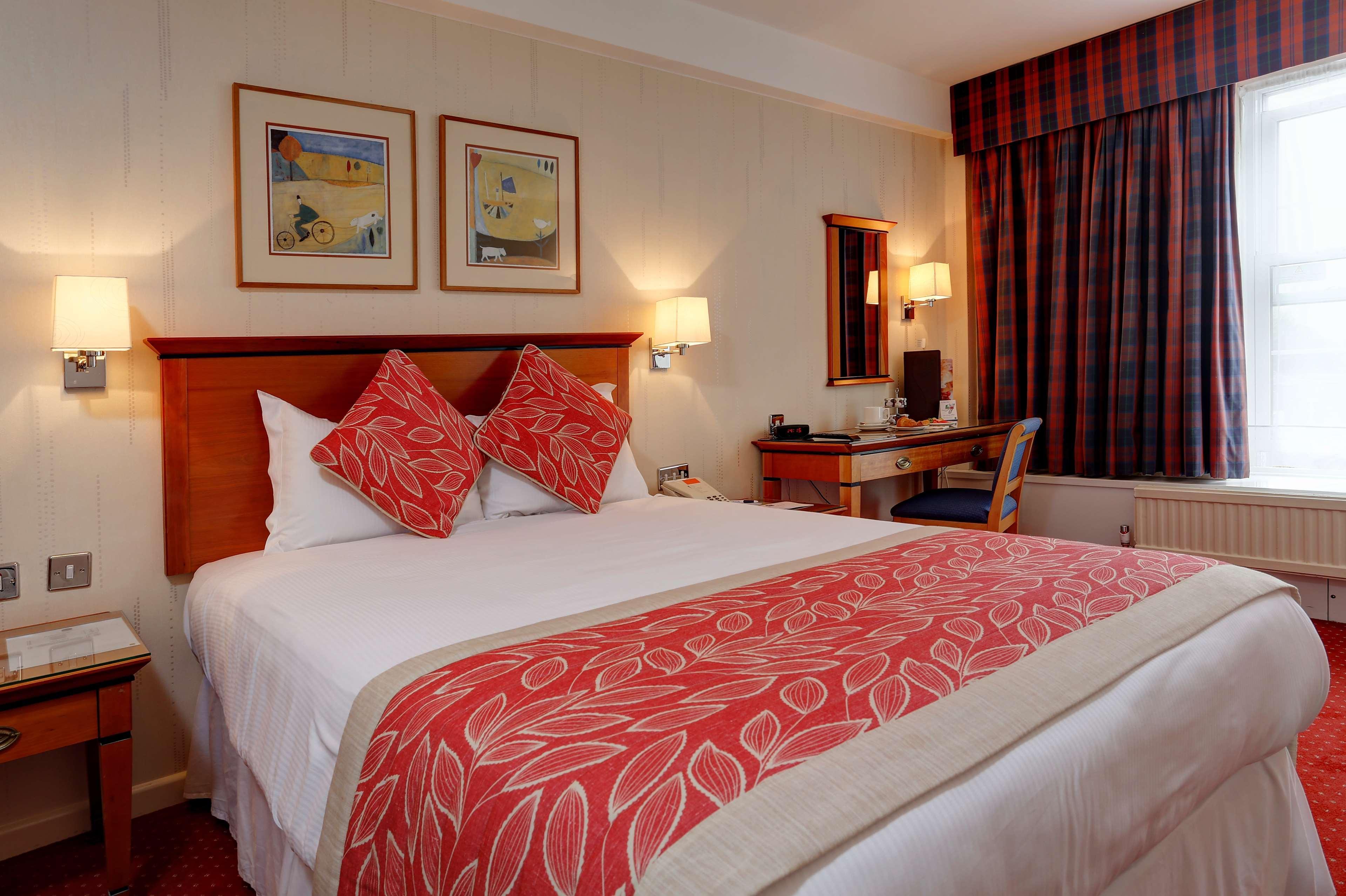 Best Western Homestead Court Hotel Вэлвин Гарден Сити Экстерьер фото